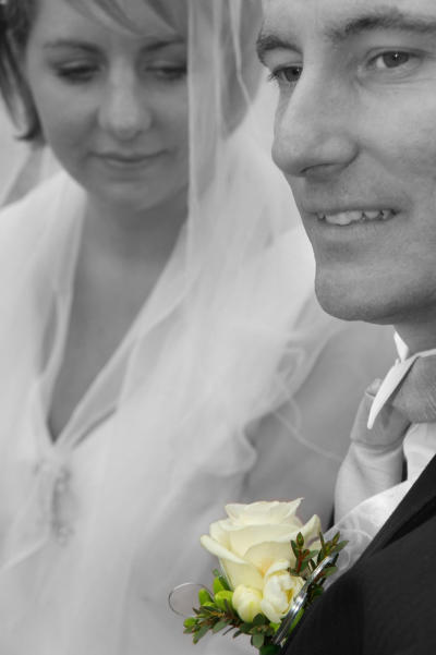 wedding photographer for Newbury Manor